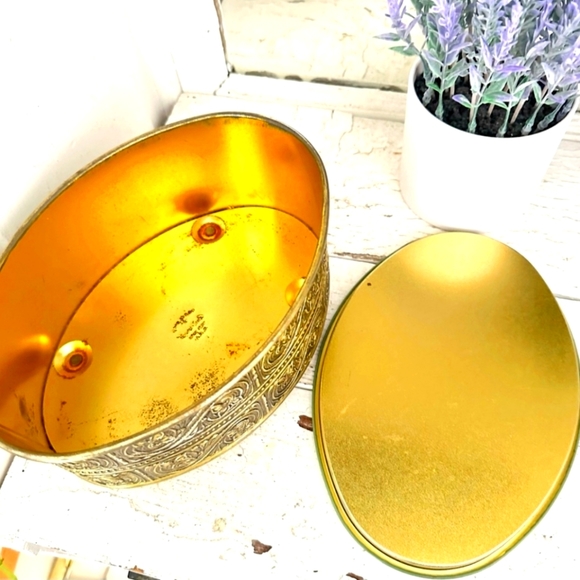Vintage Guildcraft Oval Tin Golden & Moss green Storage Box - Picture 8 of 12